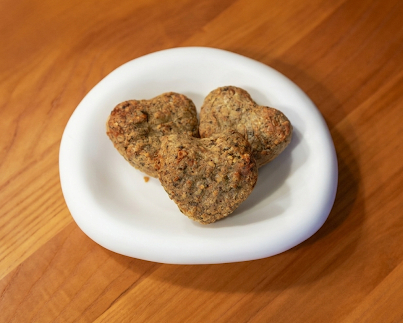Golden Lentil Bites with Cashew Cream Sauce